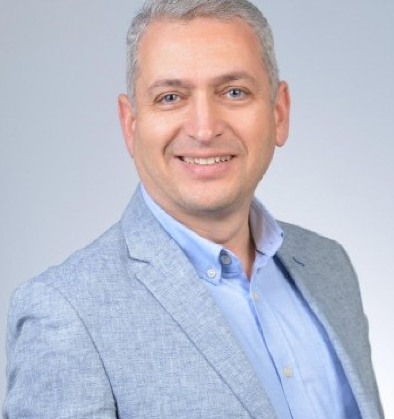 Prof. Dr. Ayhan ALTINTAŞ